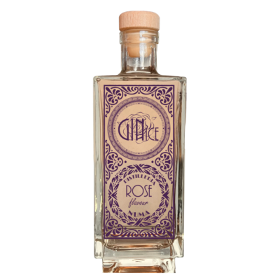 Gin rose flavour made in valledelmarta