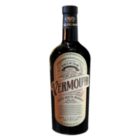 Il Vermouth Antica Ricetta Originale, si ispira all'antica ricetta Olivero con la variante del vino rosso anziché bianco. Il colore è rosso rubino con tonalità ambrate.