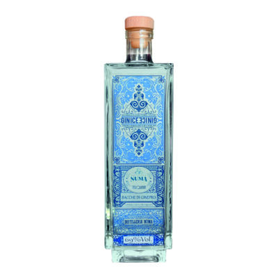 Gin NUMA 69% della Distilleria NUMA a Tarquinia nel Lazio